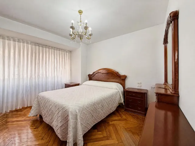 Piso 5 habitaciones 116m² en venta - Zona Plaza de Barcelos — 9