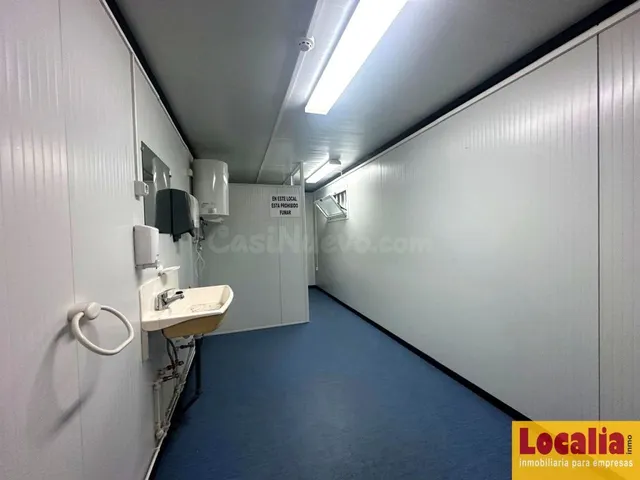 Nave industrial con puente grúa, Hazas de Cesto — 12