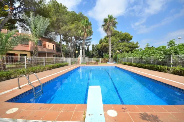Extraordinaria VILLA en Los Balcones - Torrevieja