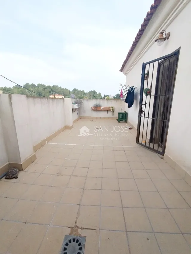 SE VENDE CHALET EN MONFORTE DEL CID — 35