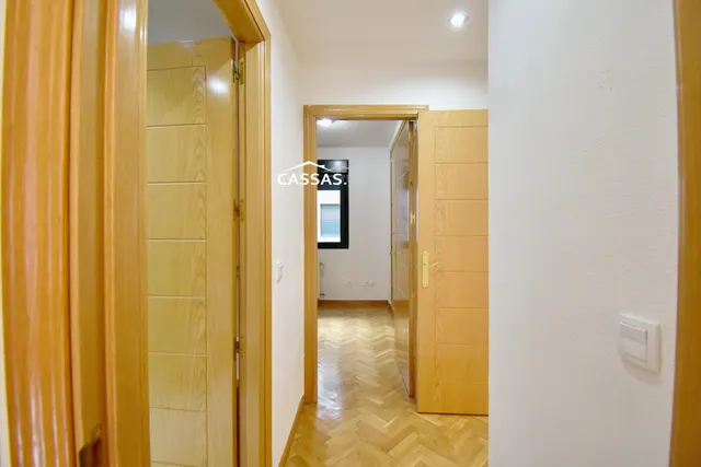 JARDINES DE MADRID con 2 habitaciones. Garaje, trastero y piscina. — 36