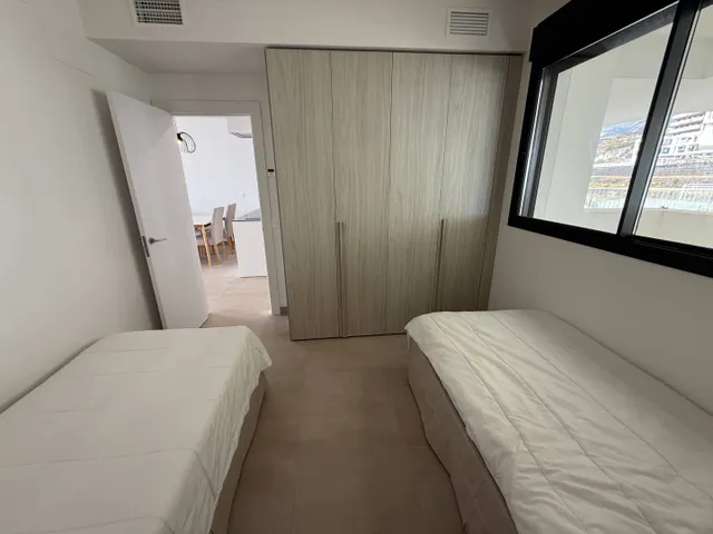 Apartamento premium de 2 habitaciones con vistas al mar a pocos metros de la playa en Fuengirola — 16