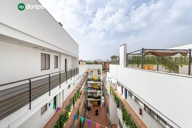 LUMINOSO DÚPLEX EN LÁCHAR — 17