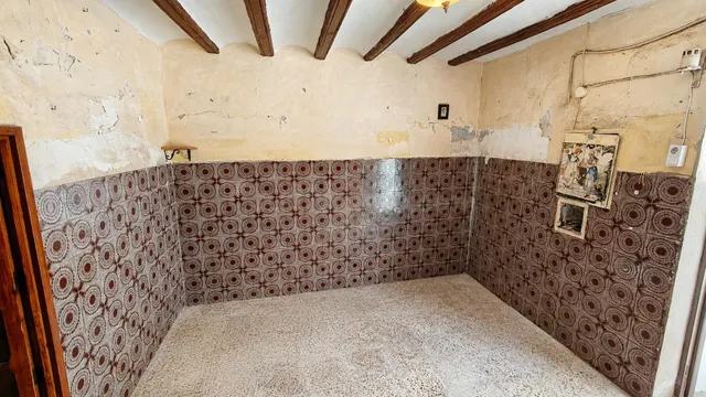 Ref- 08691 Salico vende Casa de 185 m2 para reforma integral - foto 2