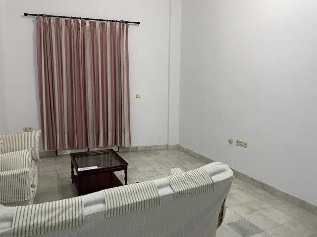 CASA EN EL CENTRO DE SANLUCAR — 29