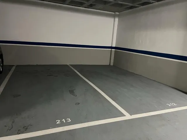 Se vende preciosos apartamento en Poniente con 2 dormitorios, 1 baño, parking y trastero — 18
