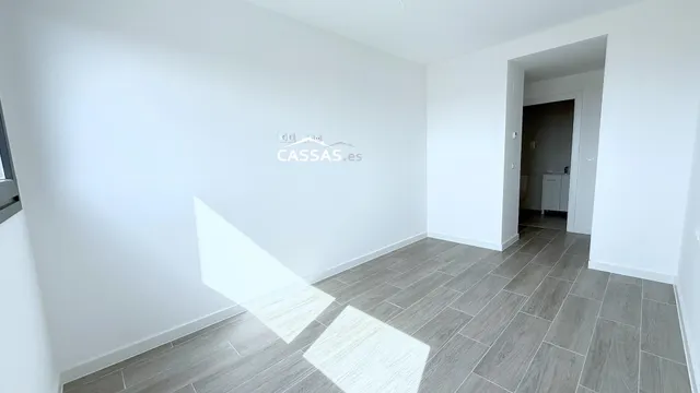 ALOVERA - Obra nueva. Ático con terraza de 7m2, 3 habitaciones, 2 baños, 2 plazas de garaje, Trastero y piscina. — 36