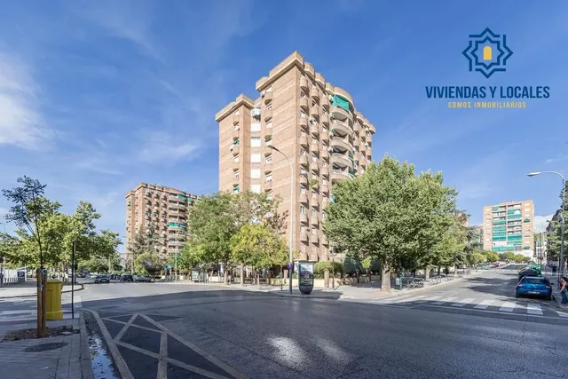 PISO CON GARAJE EN AV. PULIANAS — 34