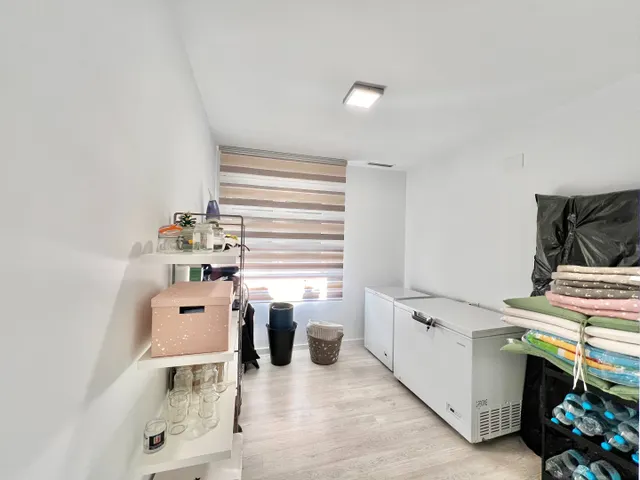 FANTASTICA VIVIENDA CERCA DEL TRAM — 17