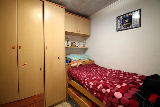 PISO EN VENTA EN ZONA SANTA CATALINA/INDUSTRIA — 34