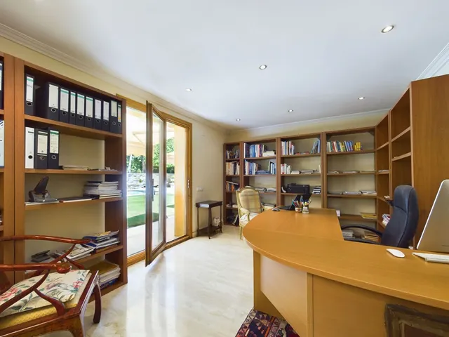 Chalet 4 habitaciones 508m² en venta - Marbella — 40
