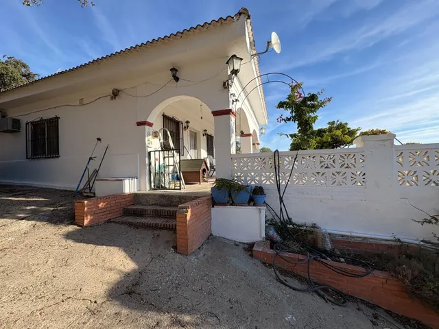 Chalet con piscina propia y vistas impresionantes en urbanización el sol, alcolea (Córdoba) — 28