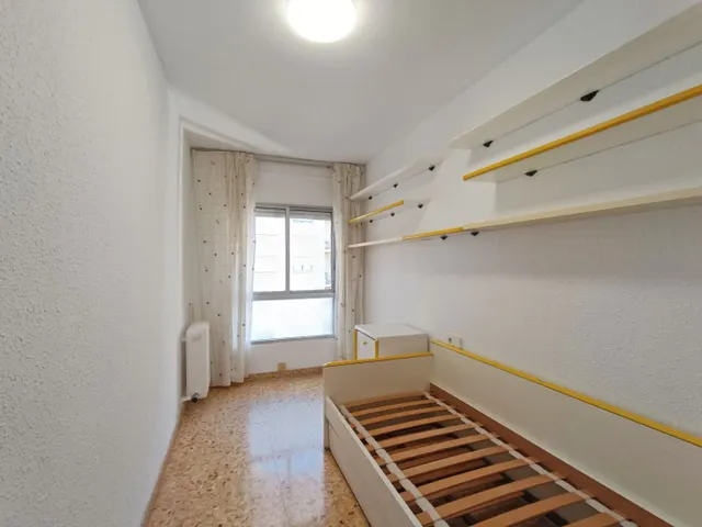Excelente vivienda en pleno centro de la ciudad, amplitud y luminosidad asegurada ! — 16