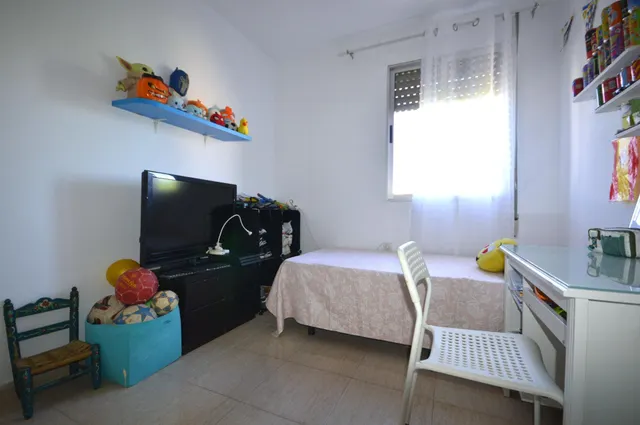 Se vende piso en san benito, alquilado — 8