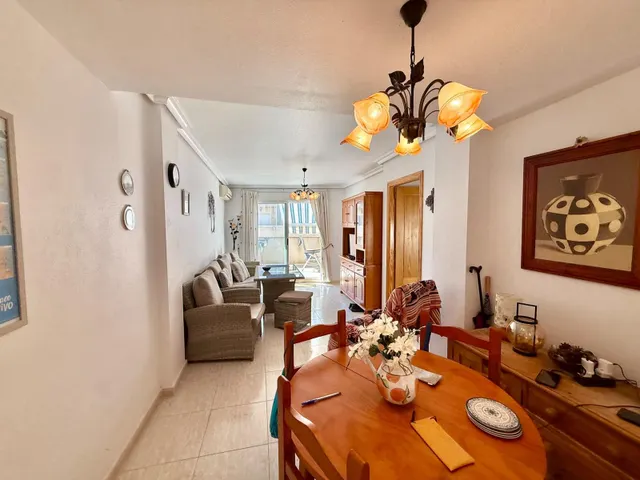 Ático con piscina comunitaria, Alicante, Torrevieja. 2 habitaciones | 63 m2 | A 100 metros del mar — 12