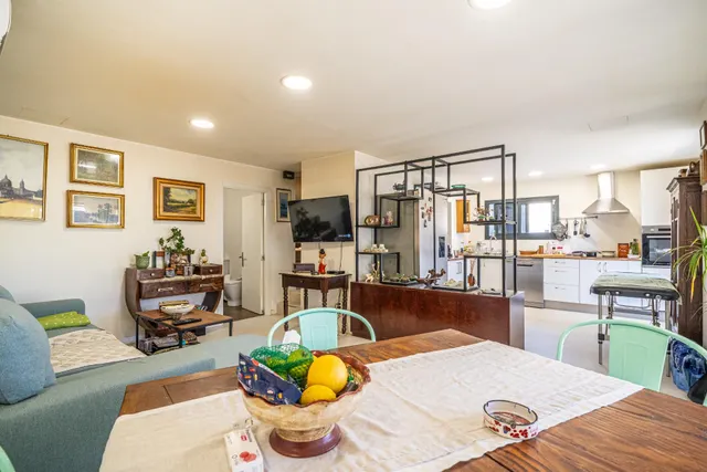 Chalet reformado con piscina, dos apartamentos independientes y garaje en Las Maravillas — 36