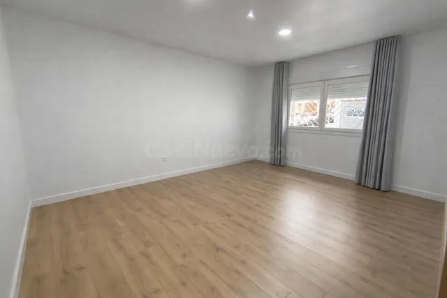 Casa 2 habitaciones 154m² en venta - Zona metropolitana — 3