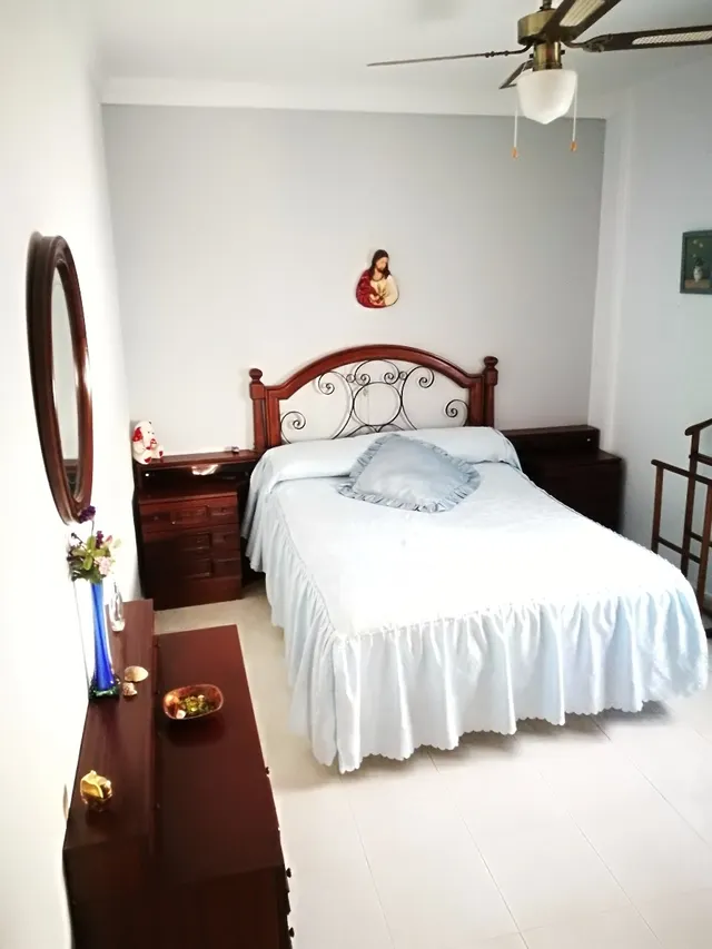 Piso Zona La Costilla — 26