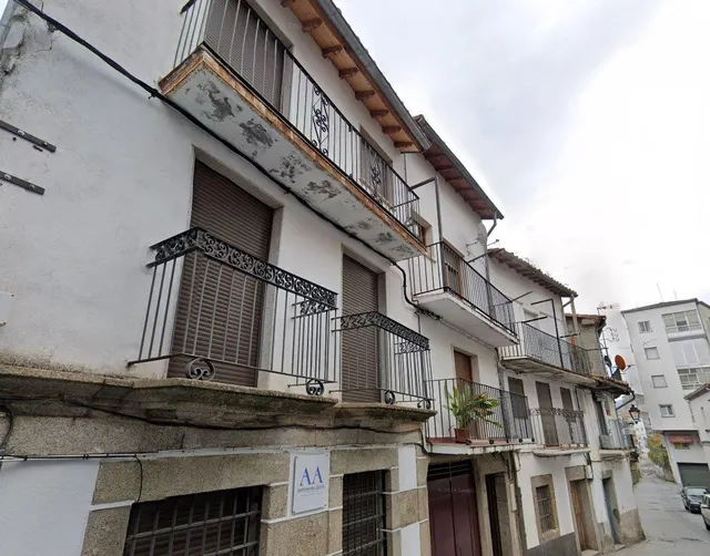 Urbis te ofrece un piso en venta en Béjar, Salamanca. — 2