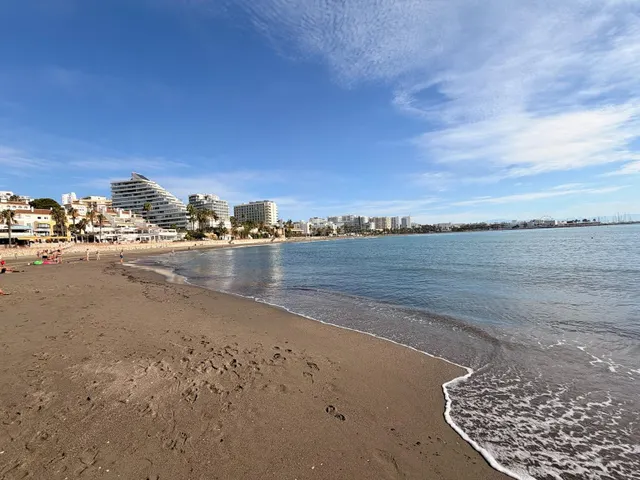 Ático dúplex de dos dormitorios con vistas al mar en Benalmádena, Costa del Sol — 24