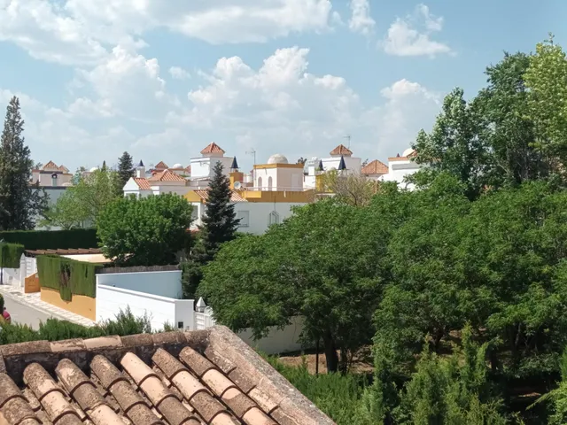VILLA DE LOS CIPRESES - Exclusiva villa independiente con piscina privada en Villas Blancas (Albolote – Granada) — 36
