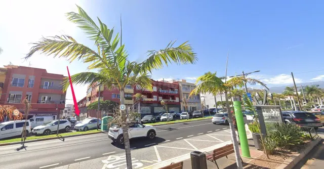TINERCASA ALQUILA GRAN SUPERFICIE EN PLENO CASCO COMERCIAL D - foto 3