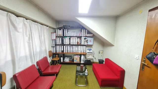 Casa 4 habitaciones 350m² en venta - Avenida de chapí — 17