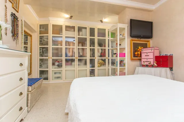 Se vende piso en planta baja en el centro (vpo) — 26