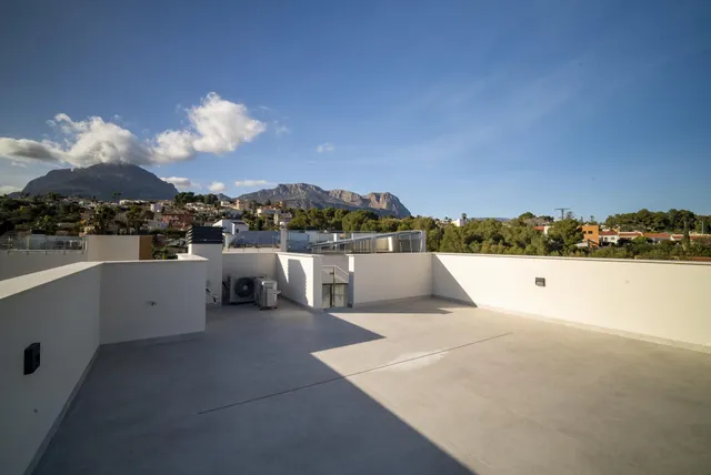 Villa 3 habitaciones 100m² en venta - Coloma — 34