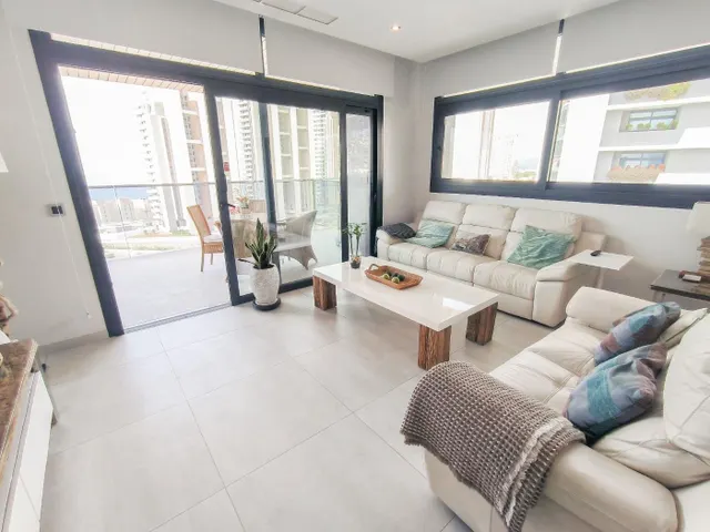 Increible piso de lujo en moderna residencial Sunset Waves. — 10