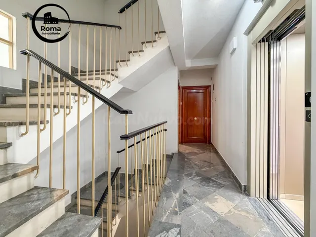 Piso de 3 Dorm. junto al parque Federico Garcia Lorca. — 5