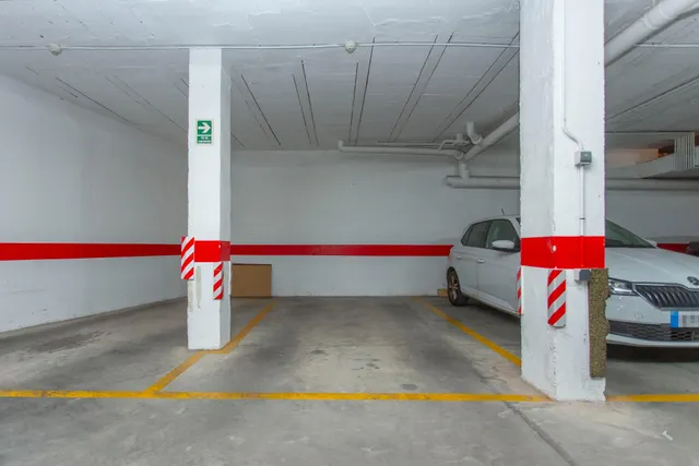 SE VENDE PISO EN ZONA CENTRO — 33
