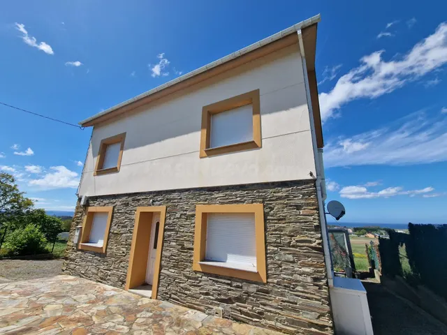 ESTUPEPENDA CASA EN VENTA EN RIBADEO CON VISTAS AL MAR - foto 4