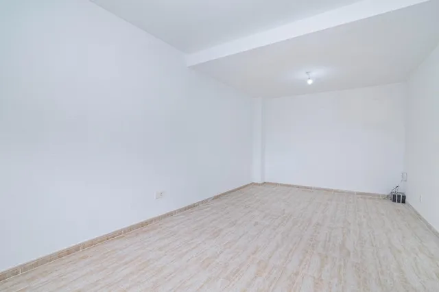 Moderno Adosado en Lachar, Ideal para Familias — 38