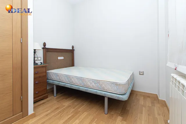 Ático a la venta en La Zubia ¡en rentabilidad! — 15