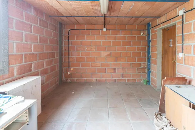 NAVE INDUSTRIAL DE 240M2 EN JUN-GRANADA — 12