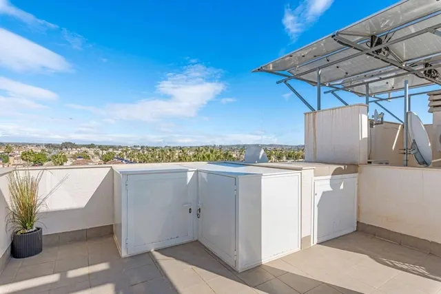 Apartamento 2 habitaciones 74m² en venta - Urb el raso - foto 2