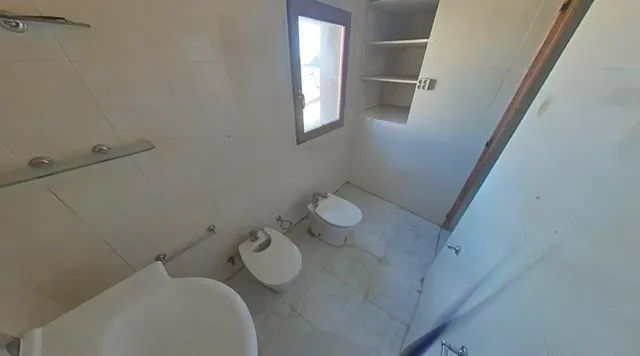 Chalet adosado en venta. — 8