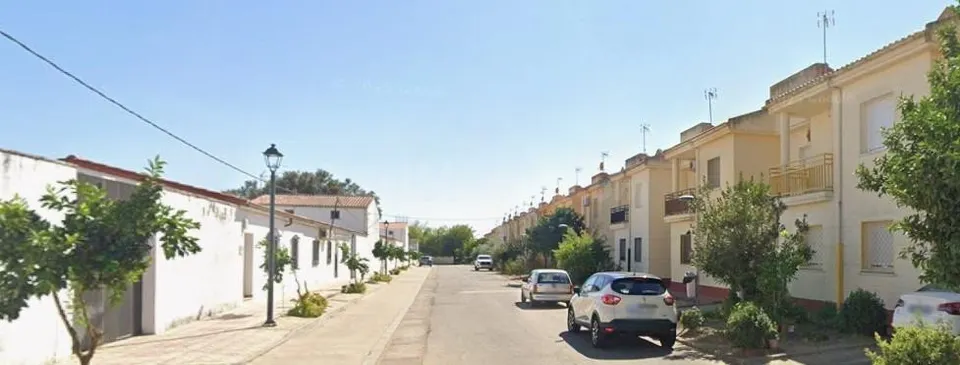 PISO EN CORIA