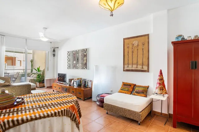 APARTAMENTO DE 3 DORMITORIOS 2 BAÑOS EN ORIHUELA COSTA ( DEH - foto 2