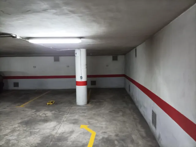 Plaza de garaje en calle San Agustín, junto calle Mayor — 4