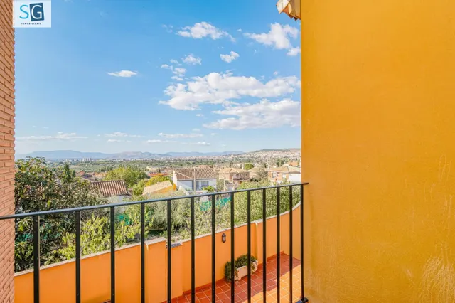 Preciosa adosada en cajar — 23