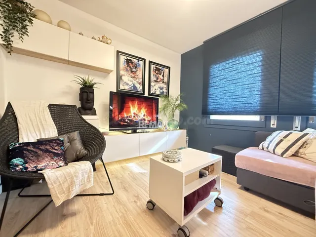 Figueres |  Elegante ático de diseño con parking y todas las