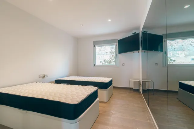 Apartamento 3 habitaciones 183m² en venta - Casco Antiguo — 28