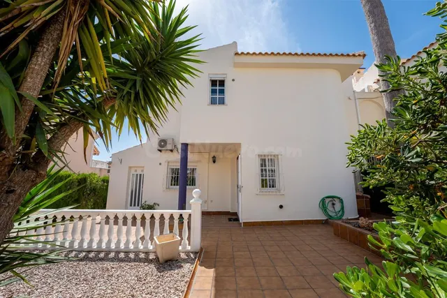RESIDENCIAL MIRAFLORES, PRECIOSA VIVIENDA - foto 2
