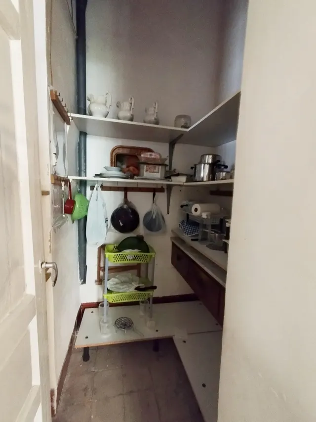 SE VENDE CASA INDEPENDIENTE EN NOVELDA — 18