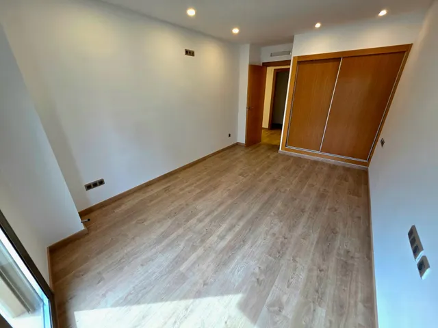Exclusiva vivienda a estrenar en Castellón sin muebles — 35