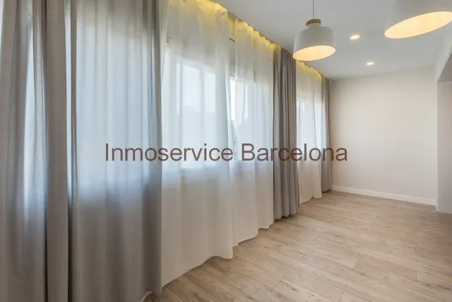 ESPECTACULAR PISO EN EL CENTRO DE BARCELONA — 26