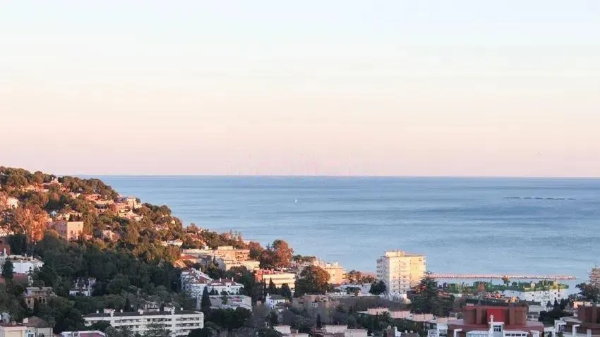 Adosado 4 habitaciones 400m² en venta - Malagueta - Monte Sancha