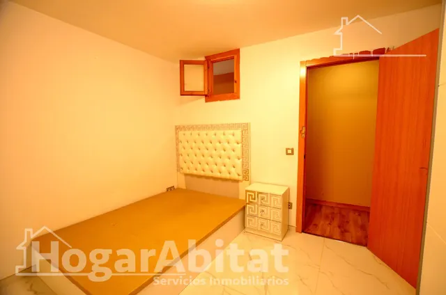 ¡MAGNÍFICO ADOSADO! AMPLIO Y LUMINOSO CON TERRAZA Y TRASTERO — 23